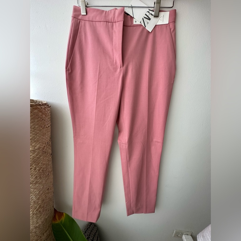 NWT / Zara / Med / Pink trousers/ straight length